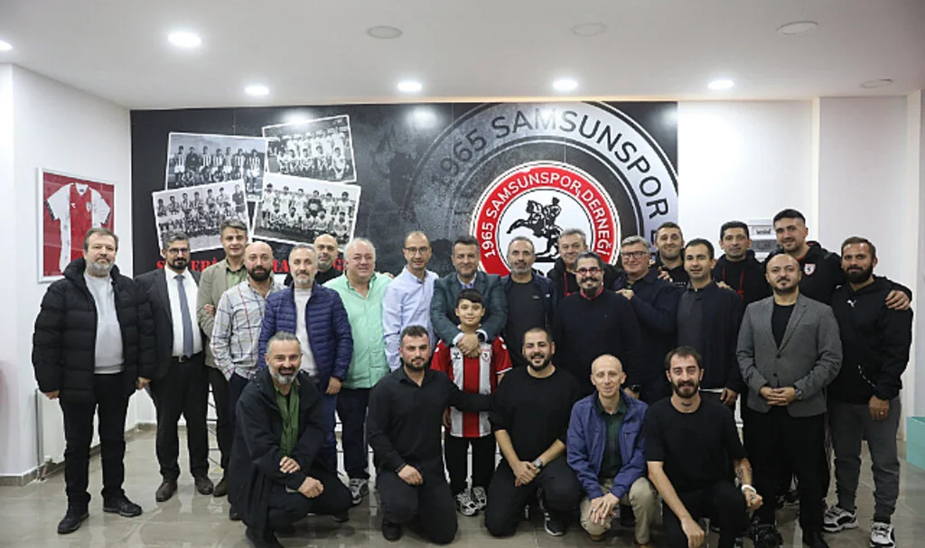 SBB Başkanı Halit Doğan, 1965 Samsunspor Derneği'ne Üye Oldu