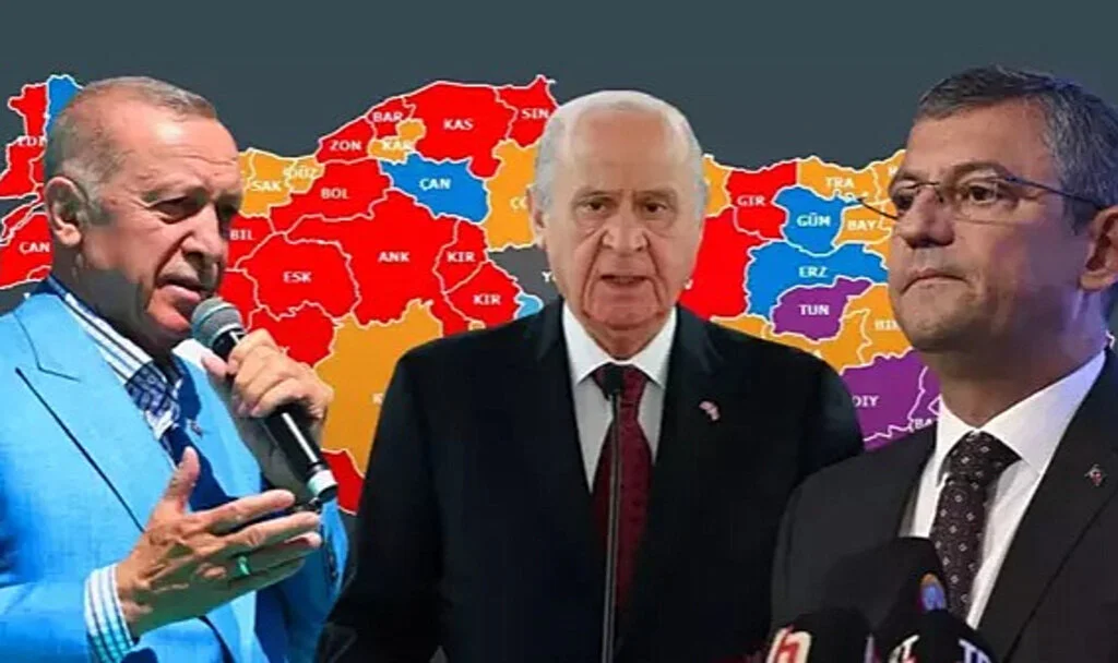 Seçim Anketi: CHP Önde, AK Parti Yüzde 25,1'de Kaldı
