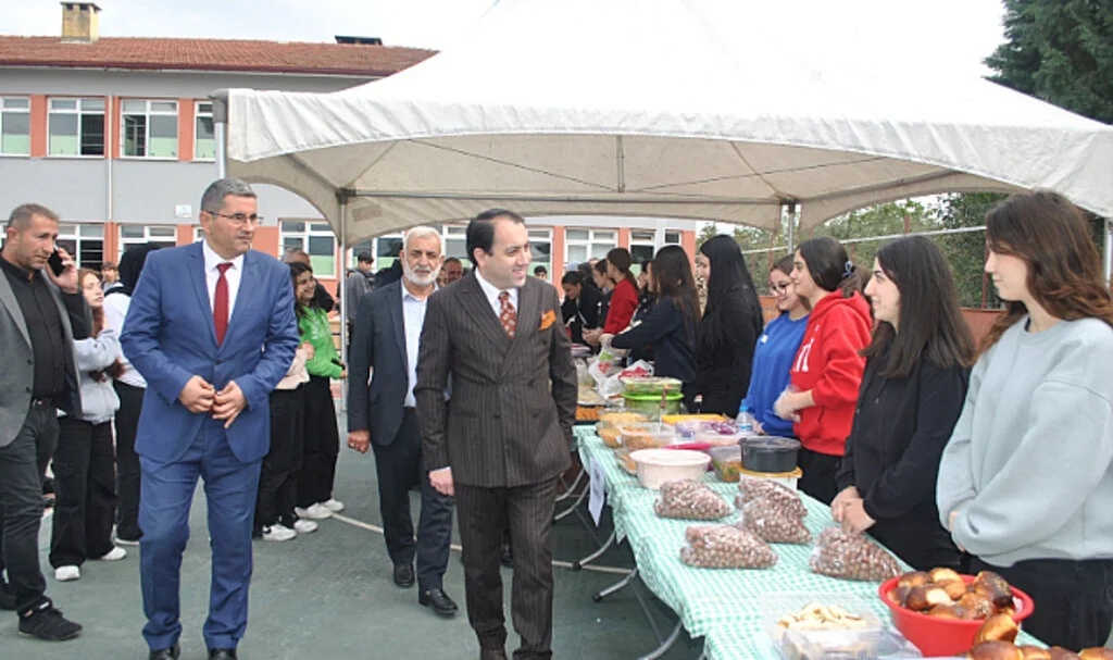 Tekkeköy'de Filistin yararına kermes 