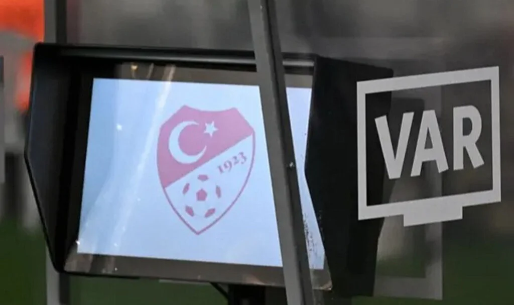 TFF, Süper Lig 8. Hafta VAR Kayıtlarını Yayınladı