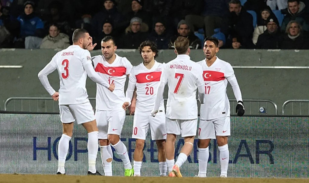 Türkiye İzlanda’yı 4-2 Mağlup Ederek Liderliği Sürdürdü