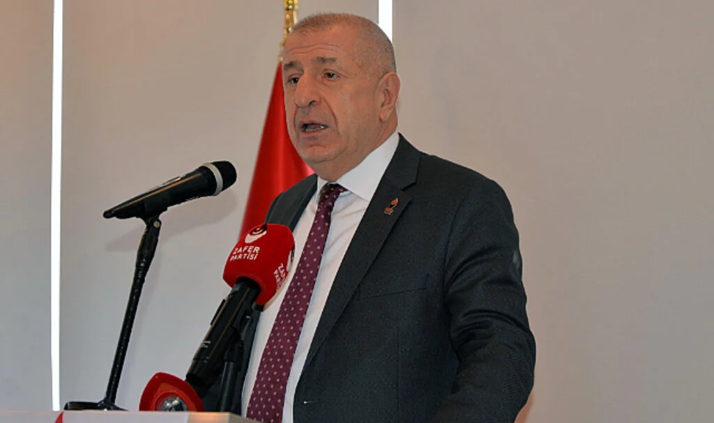 Ümit Özdağ: “Kredi Kartı Borçtur, Vergisi Olmaz”
