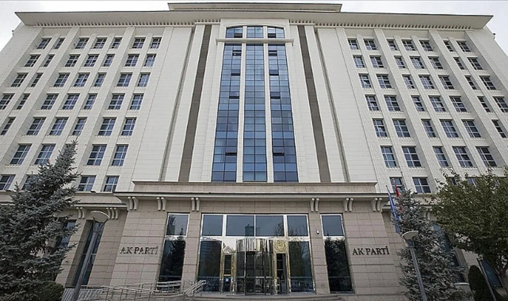 Yeni Anayasa Çalıştayının İlki Yarın AK Parti Genel Merkezi'nde