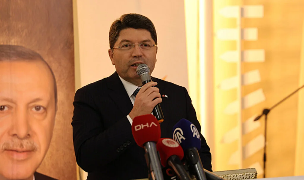 Adalet Bakanı Tunç: Demokratik Bir Anayasa Şart