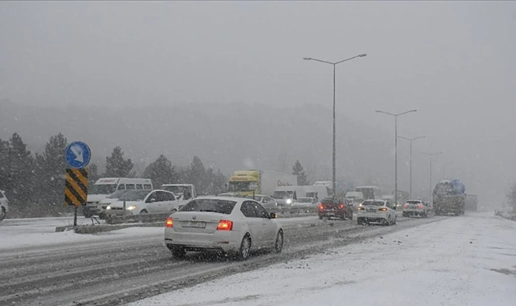 AFAD ve Meteoroloji’den 25 İl İçin Sarı, 13 İl İçin Turuncu Uyarı