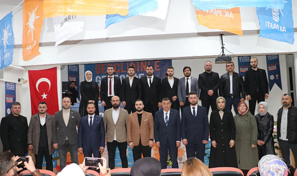AK Parti Havza Gençlik Kolları Başkanlığına Abdulbaki Akay Seçildi