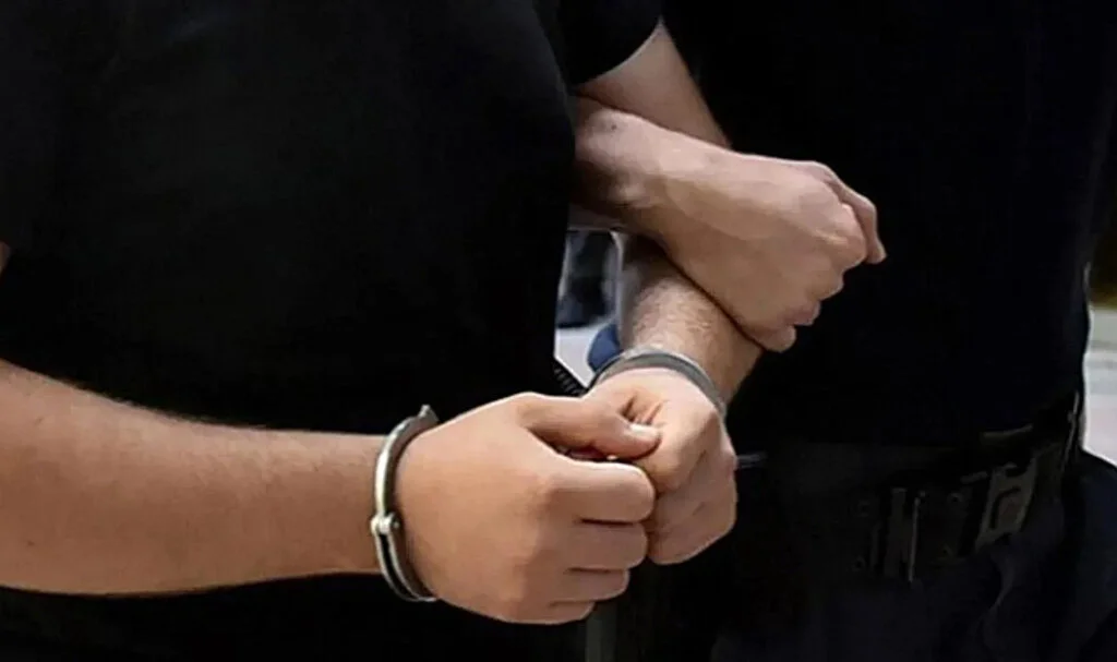 Bafra'da 6 Kilo Skunk Ele Geçirildi: İki Şüpheli Gözaltında