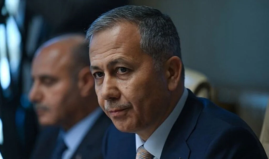 Bakan Yerlikaya 'rekor' diyerek duyurdu:  34 milyon 270 bin adet...