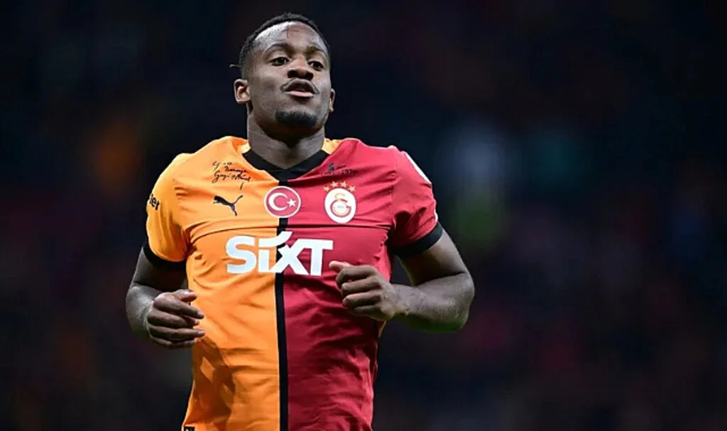 Batshuayi'yi Dolandıran Şüpheli Yakalandı!