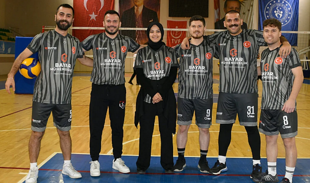  Çarşamba’da 24 Kasım Voleybol Turnuvası Başladı