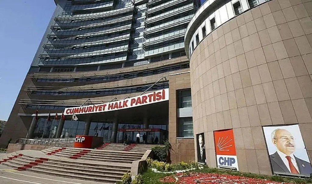 CHP'nin 2028 Adayı Kim Olacak? İşte Özel'in açıklamaları