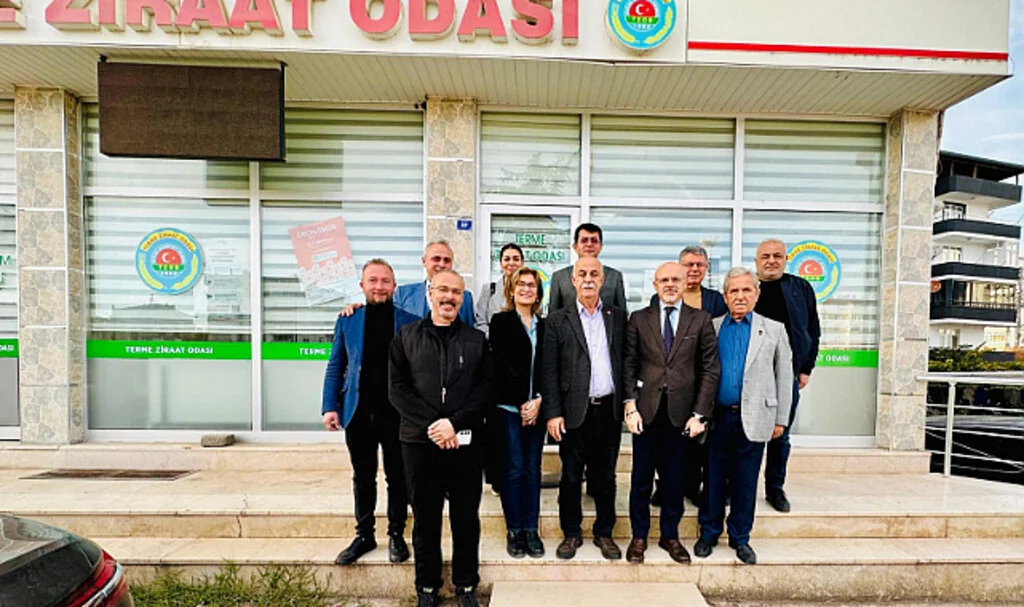 CHP Samsun çiftçinin yanında