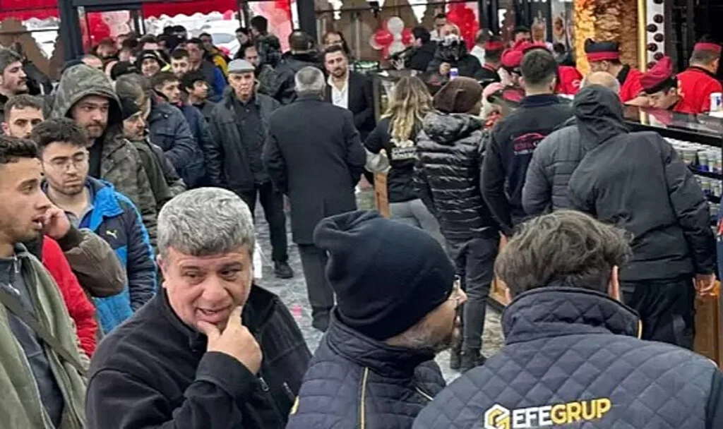 Döneri 1 Lira Yaptı 1 Tonu 3 Saatte Tükendi