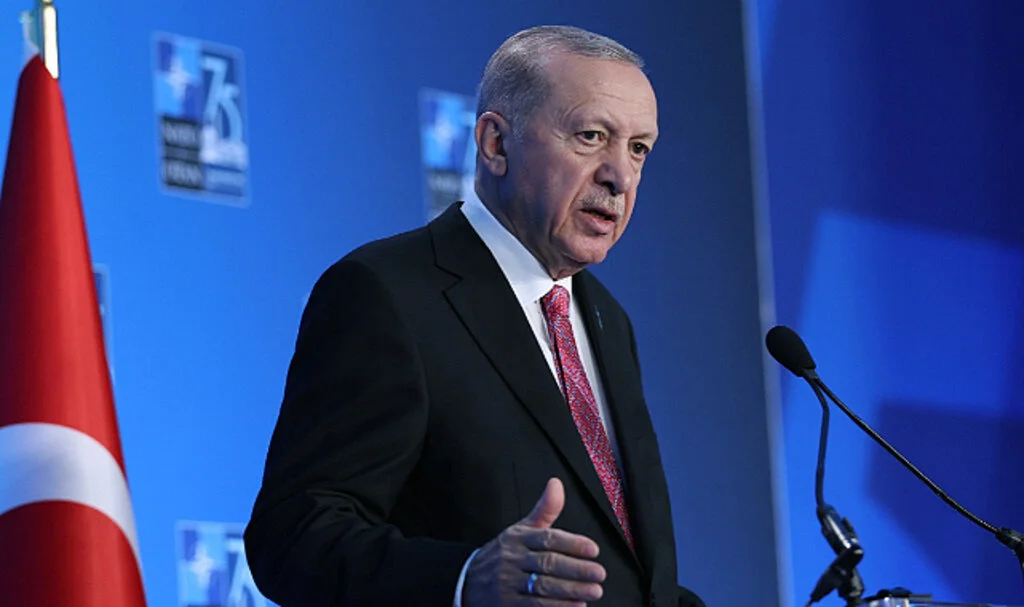 Erdoğan, Bahçeli'nin İmralı Çağrısını Değerlendirdi