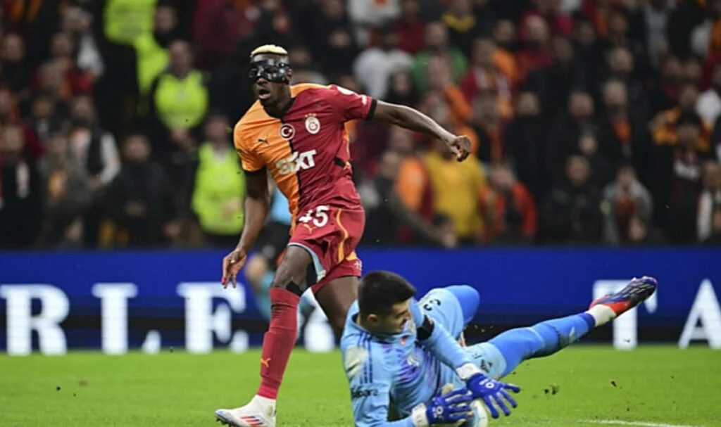 Galatasaray'da moraller bozuldu! Tottenham maçında oynayamayabilir
