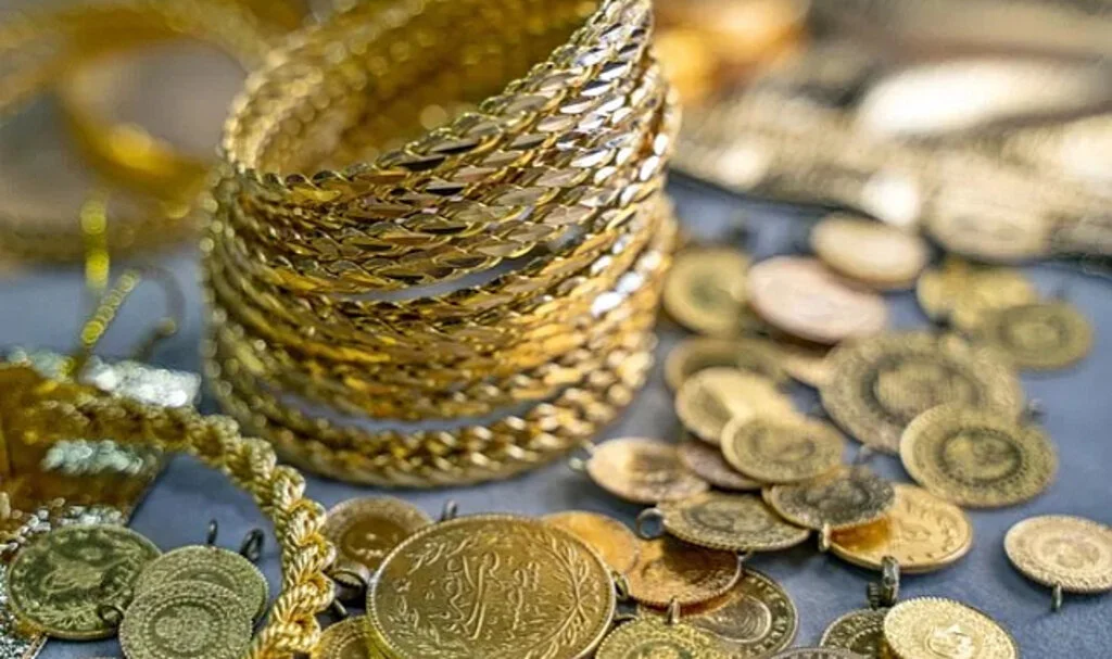 Gram ve Çeyrek Altın Kaç TL? 8 Kasım Fiyatları