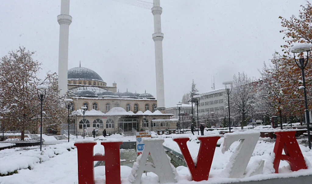 Havza beyaza büründü