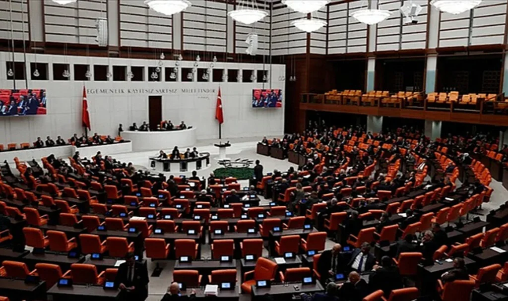 İç Güvenlik Düzenlemeleri TBMM'de Kabul Edildi