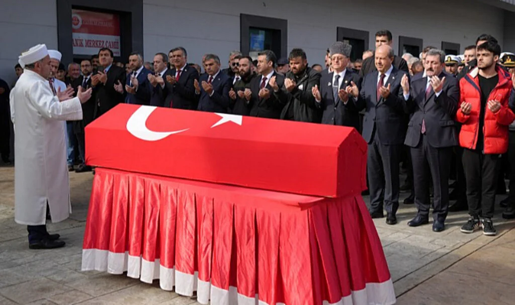 Kıbrıs Gazisi Musa Sarı, Cumhurbaşkanı Tatar’ın Katılımıyla Uğurlandı