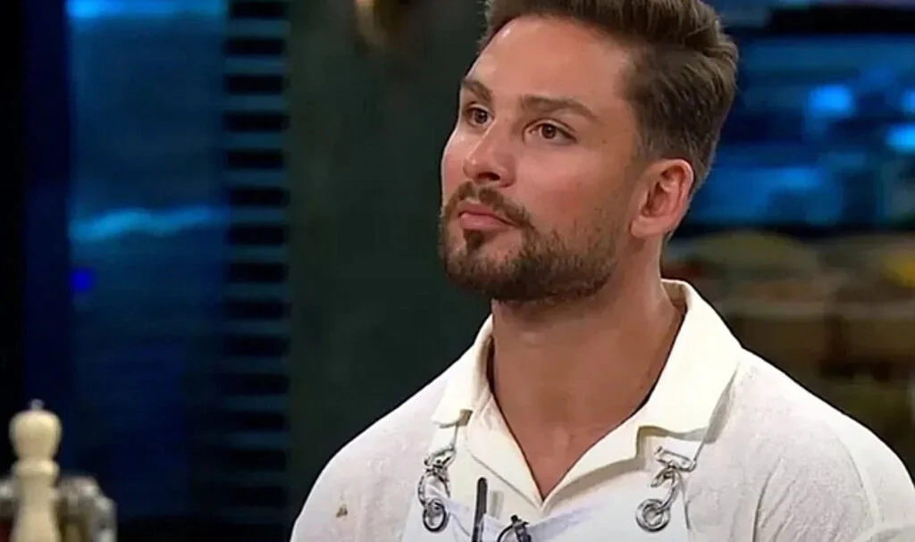 MasterChef'te Onur'un El Hareketi Gündem Oldu