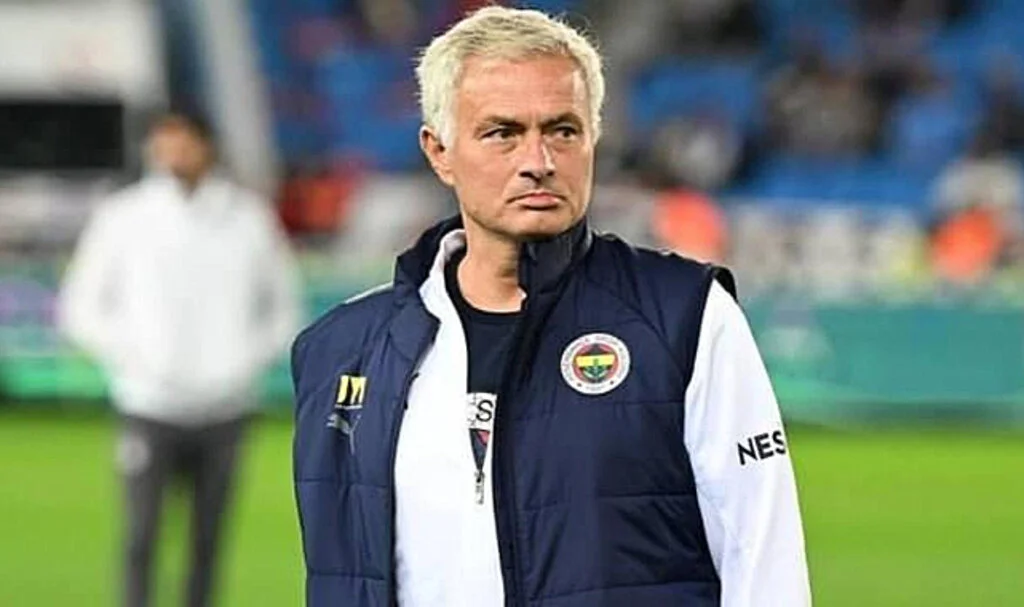 Mourinho: "Oynayan Oyuncular Her Şeylerini Verecek"