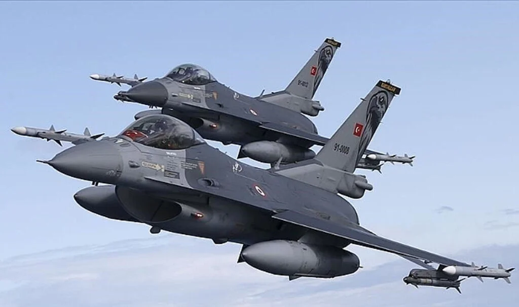 MSB, Pençe-Kilit Harekatı Görüntülerini Paylaştı
