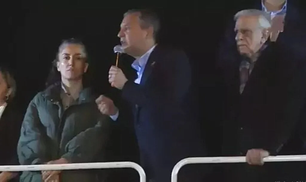 Özgür Özel: "Ahmet Türk Kayyum Atanacak Biri Değil"
