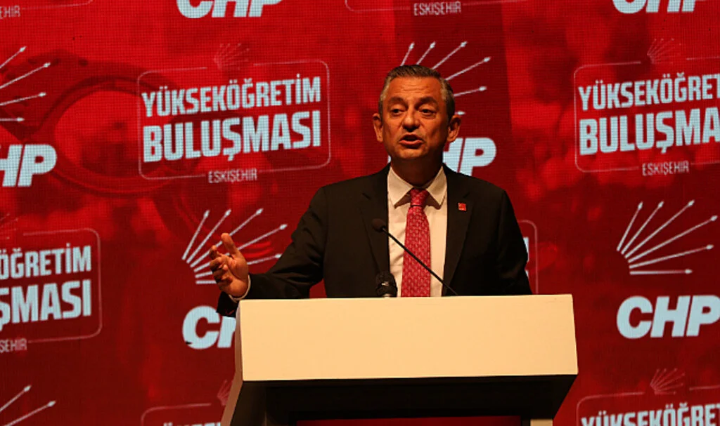 Özgür Özel: "Üniversiteleri Özgürleştireceğiz, YÖK'ü Kaldıracağız"