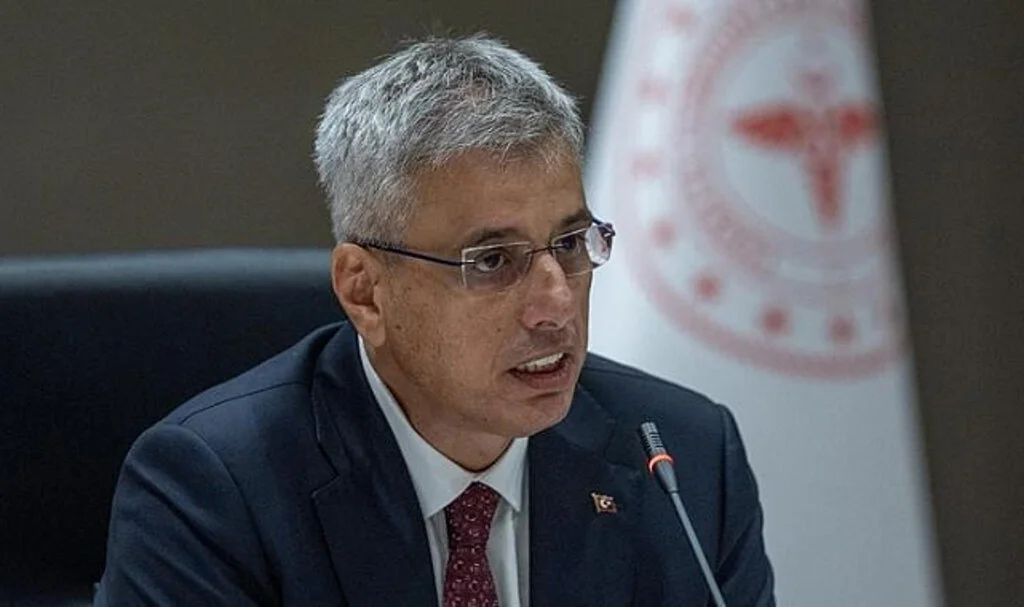 Sağlık Bakanı Memişoğlu: "Yenidoğan Çetesi'ni Yakalayan Niye Suçlanır"