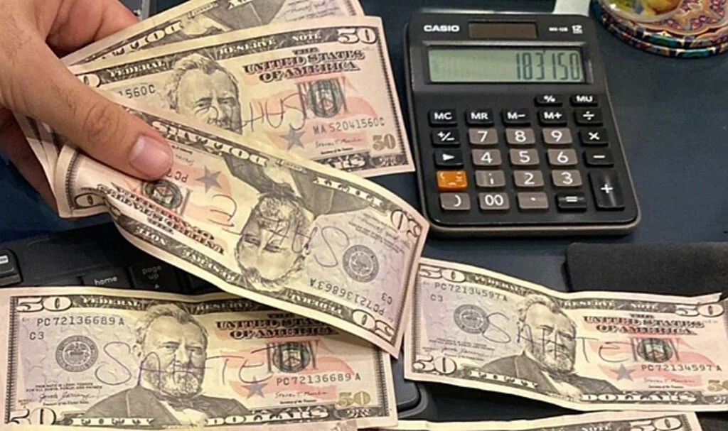 Sahte Dolar Alarmı: Bankalar ve Döviz Büroları Harekete Geçti
