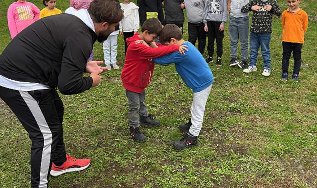 Salıpazarı’nda "Spora İlk Adım Projesi" ile Çocuklar Spora Kazandırılıyor