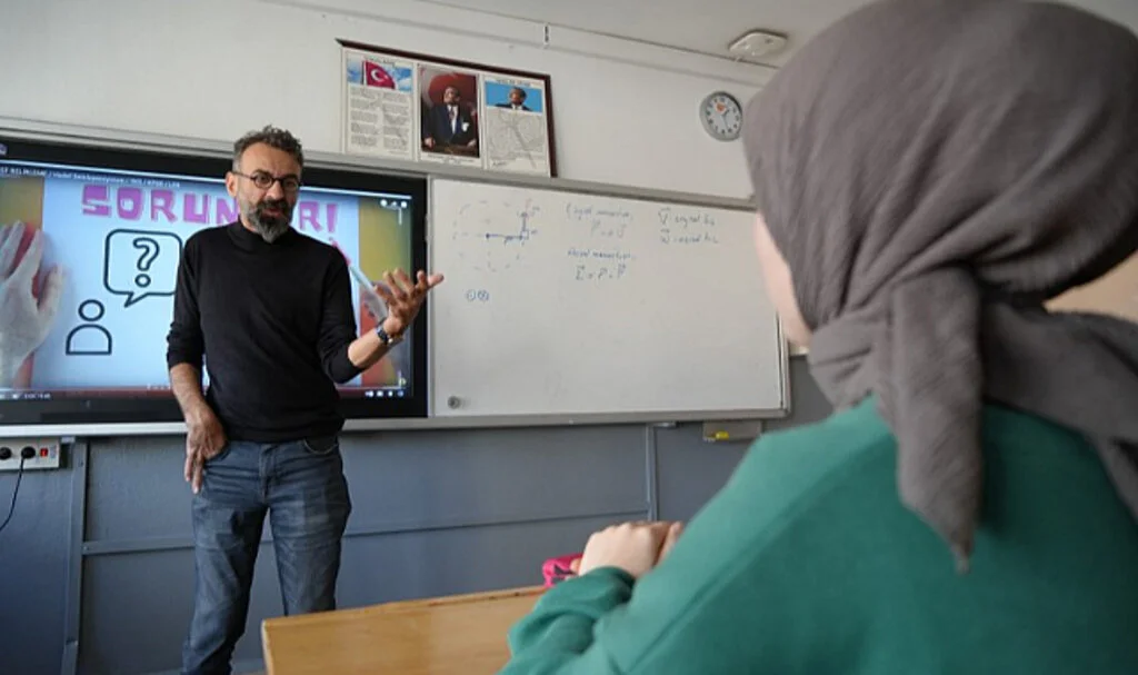 Samsun'da Serebral Palsili Rehber Öğretmen 22 Yıldır İlham Kaynağı