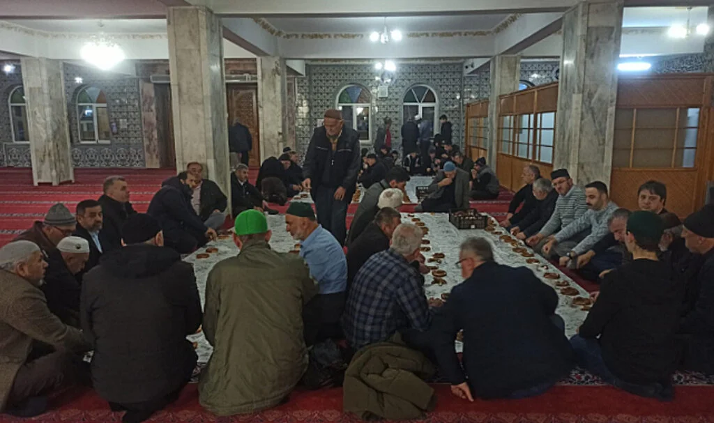 TÜGVA'dan sabah namazı buluşması