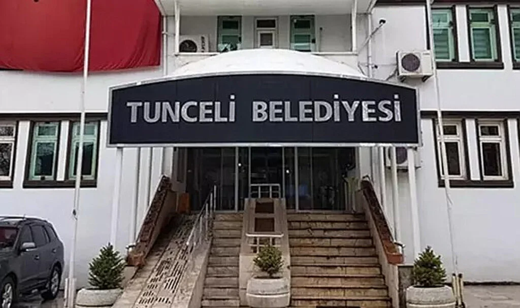 Tunceli ve Ovacık Belediyelerine Kayyum Atandı