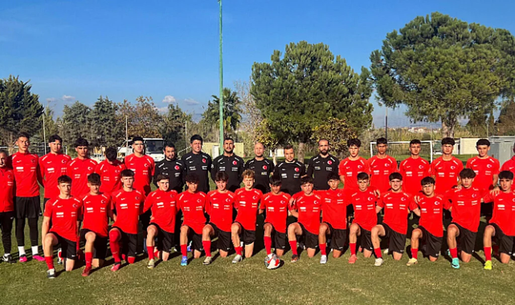 U16 Milli Takımı, Almanya Maçı Hazırlıklarını Sürdürüyor