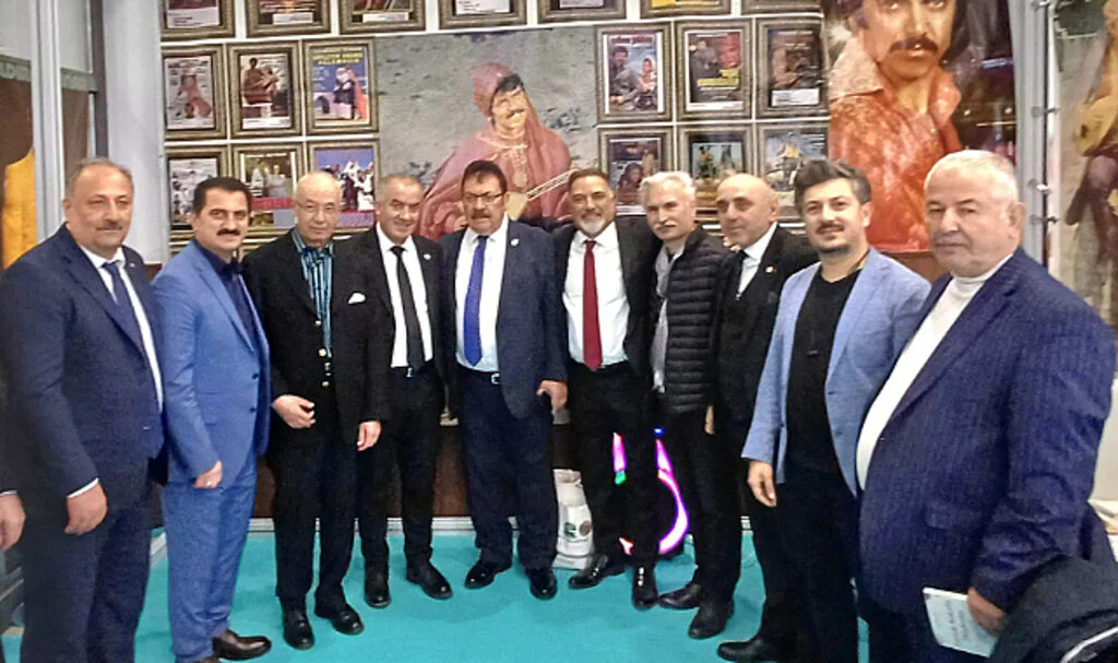 Yıldıray Çınar'ın standı doldu taştı