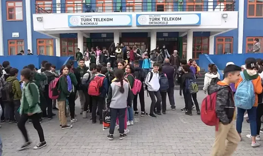 2025 Sömestr Tatili Ne Zaman? MEB Takvimi Açıklandı