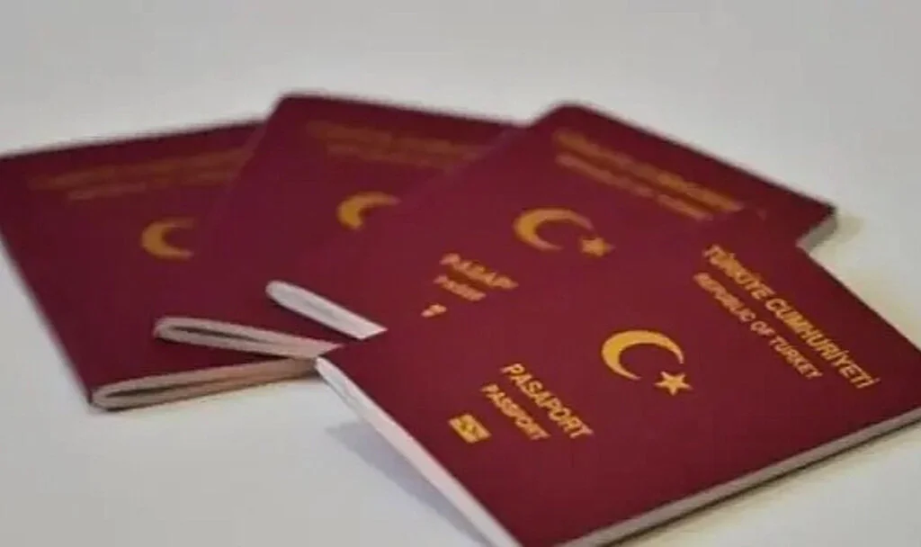 AB, Türk Vatandaşları İçin Vize Politikasını Sertleştiriyor