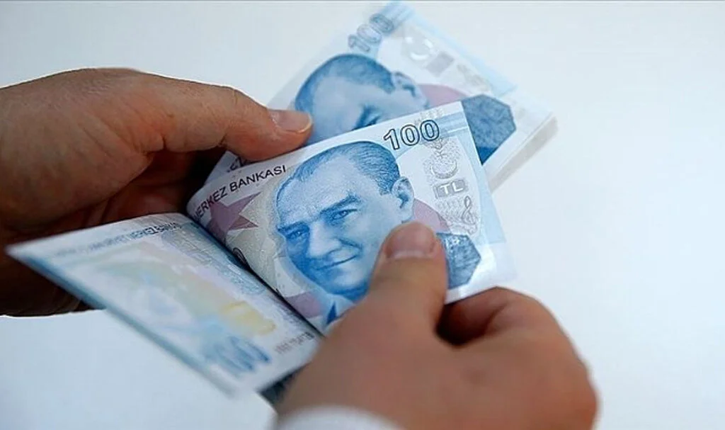 Asgari ücrette zam pazarlığı başladı! NASIL BELİRLENİYOR?
