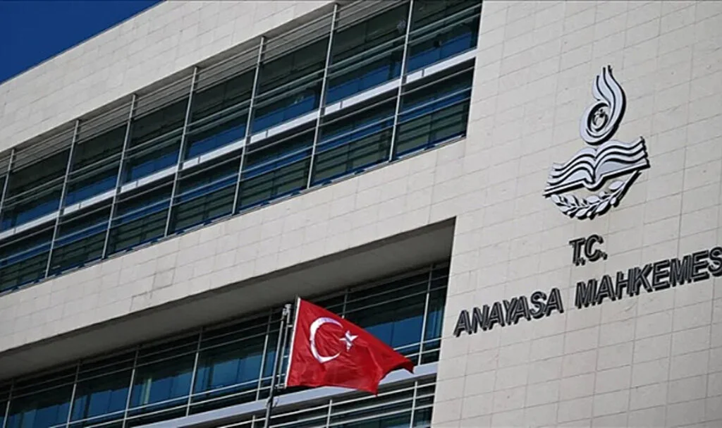 AYM'den Noterler İçin Kritik Karar: Disiplin Cezaları İptal