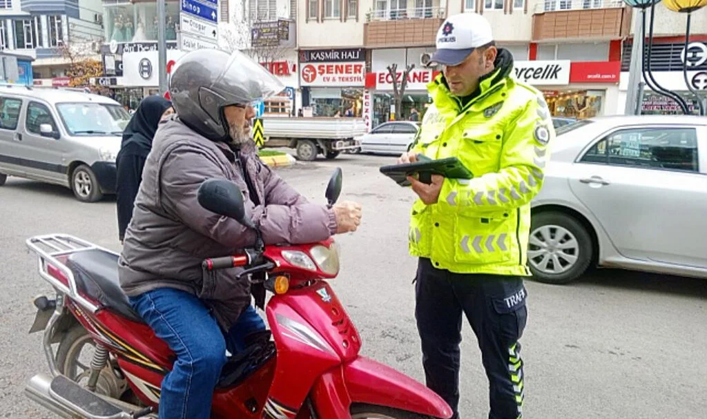 Bafra’da Motosiklet Denetimleri Artırıldı