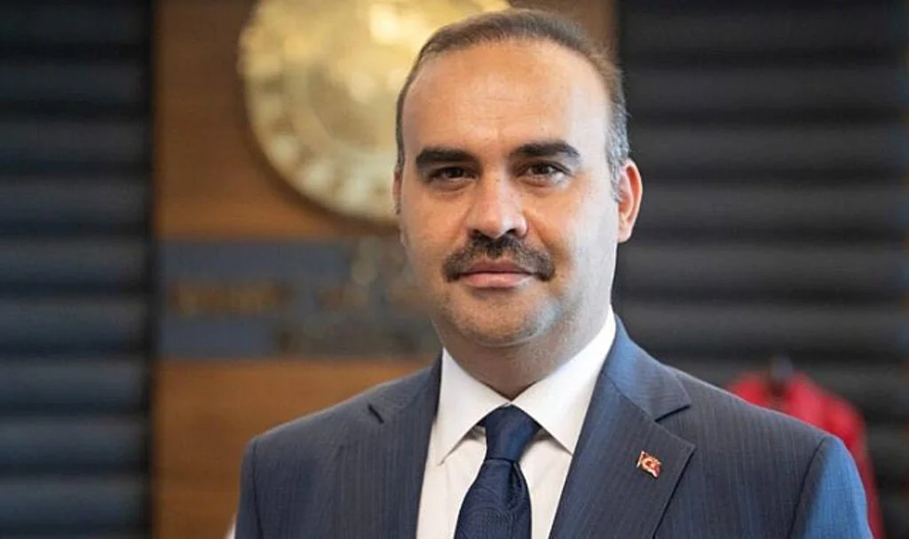 Bakan Kacır: “Yeşil Dönüşüm İçin KOBİ’lere Destek Sürecek”