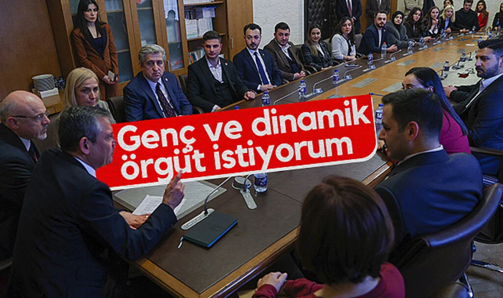 CHP Lideri Özgür Özel Samsun Gençlik Kollarıyla Buluştu: Genç ve Dinamik Örgüt İstiyorum