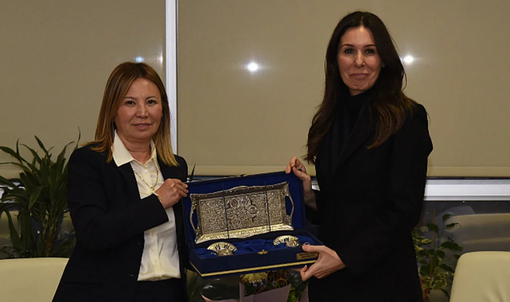 Çiğdem Karaaslan'dan OMÜ Rektörü Aydın'a Ziyaret