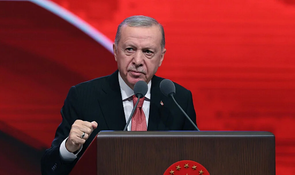 Cumhurbaşkanı Erdoğan: "Bölgemizdeki Yangını Söndürmeye Hazırız"