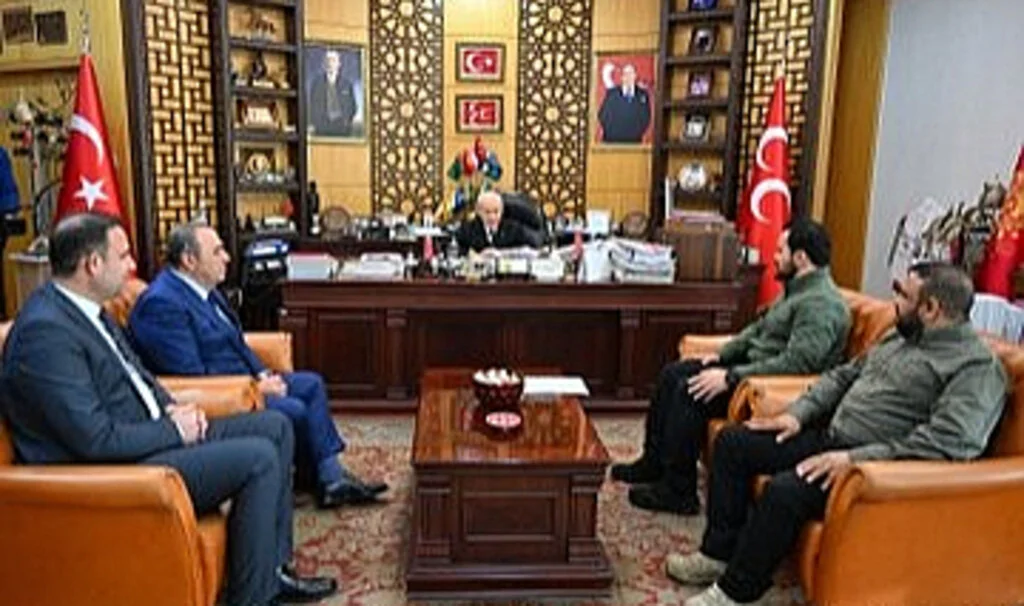 Devlet Bahçeli, Suriye Türkmen Liderlerini Kabul Etti