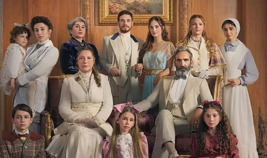 Dizi Setinde Yangın! Şakir Paşa Köşkü Küle Döndü