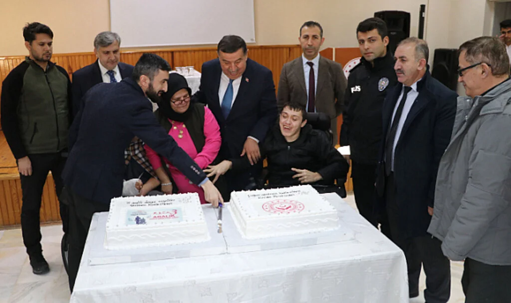 Engelliler Günü’nde Anlamlı Mesaj: Hepimiz Bir Adayız
