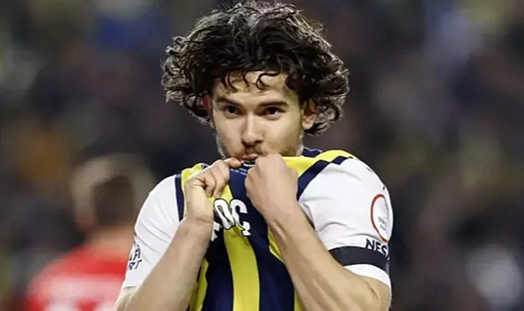 Galatasaray, Ferdi Kadıoğlu'nu Parçalıya Hazırlıyor