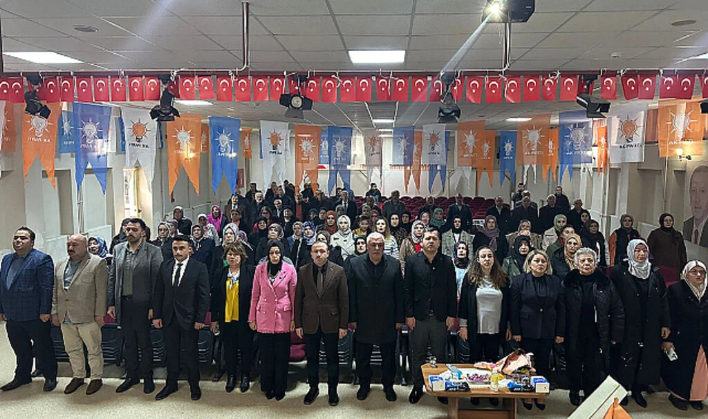 Güven Kıcır, Alaçam Kadın Kolları Başkanlığına Yeniden Seçildi